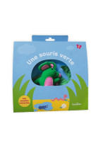 Une souris verte