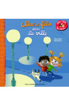 Chloé et félix dans la ville