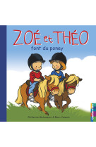 Zoé et théo font du poney